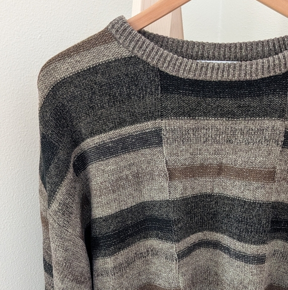 Vintage Chenille Abstract Geometric Patterned Crewneck Sweater In Gray/Brown - Picture 4 of 12